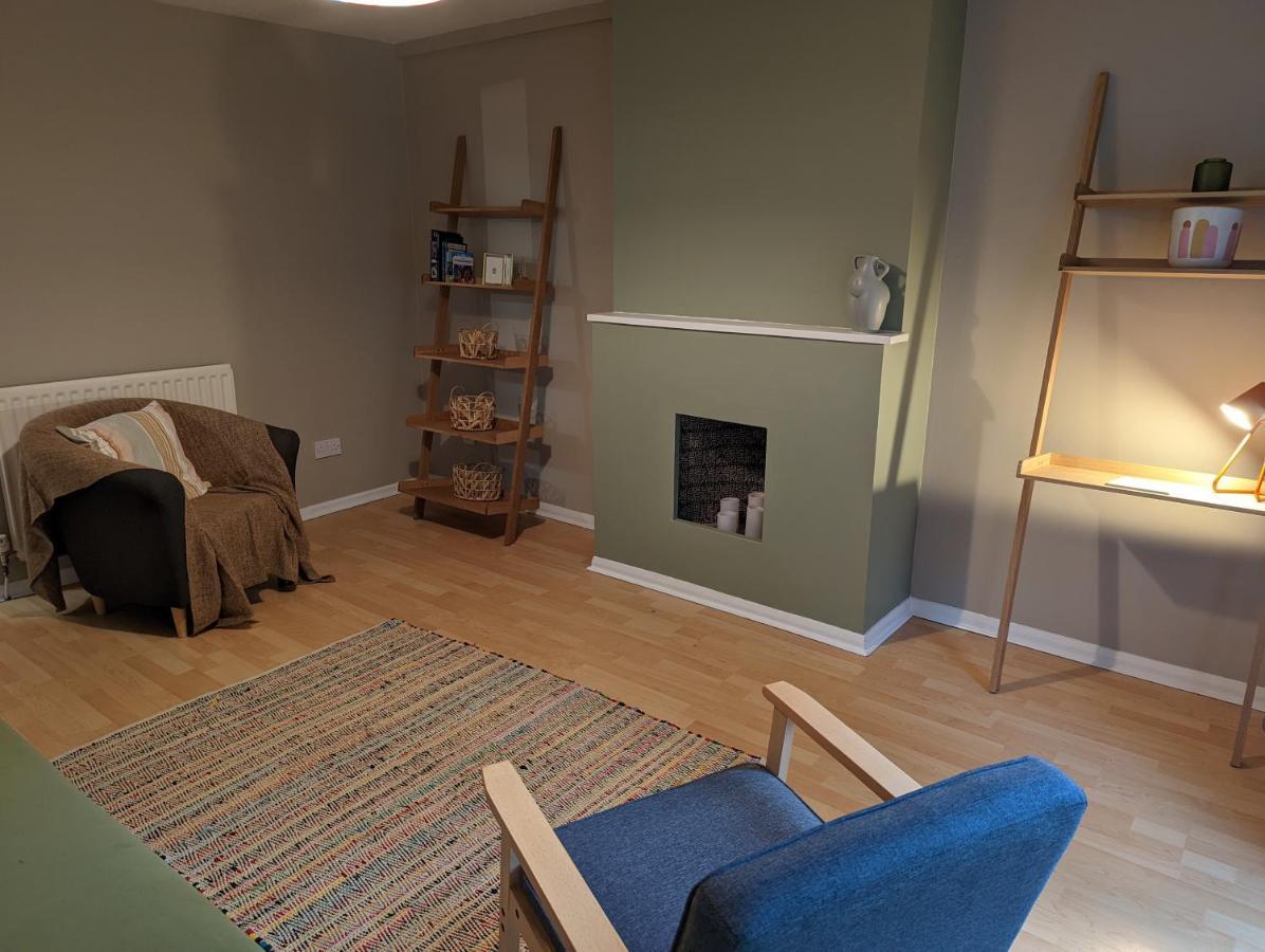 Family Friendly Garden Flat Appartement *